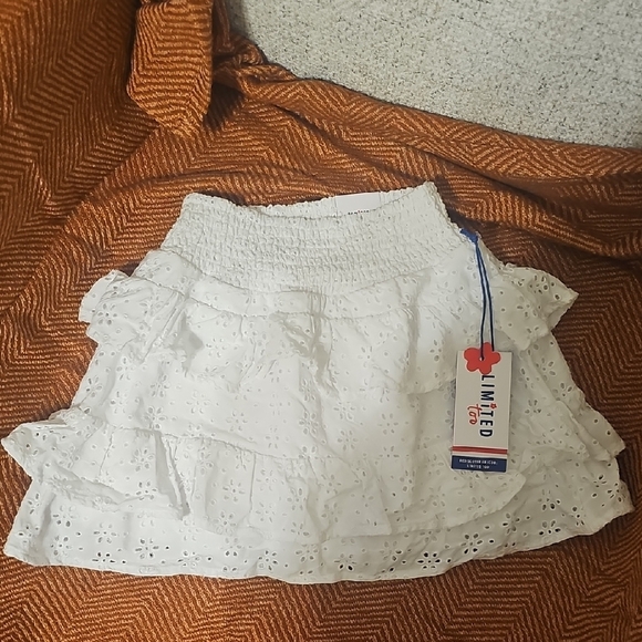 Girls Limited Too White Ruffle Eyelet Skirt Size 7/8 - Picture 1 of 5